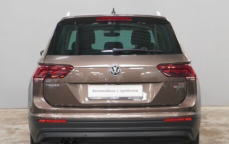 Volkswagen Tiguan II, 2017 год, 2 280 000 рублей, 6 фотография
