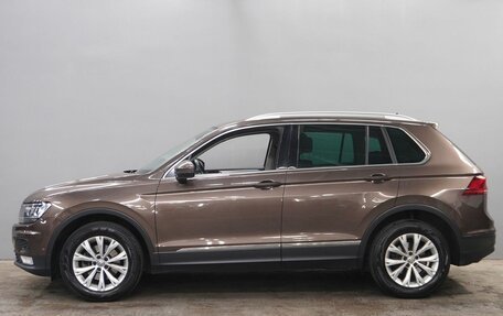 Volkswagen Tiguan II, 2017 год, 2 280 000 рублей, 8 фотография