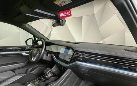Volkswagen Touareg III, 2019 год, 5 500 000 рублей, 9 фотография