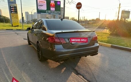 Mercedes-Benz E-Класс, 2014 год, 2 970 000 рублей, 21 фотография
