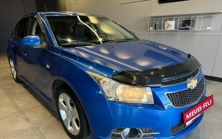 Chevrolet Cruze II, 2011 год, 585 000 рублей, 4 фотография