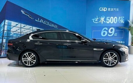 Jaguar XE I рестайлинг, 2022 год, 2 682 887 рублей, 7 фотография