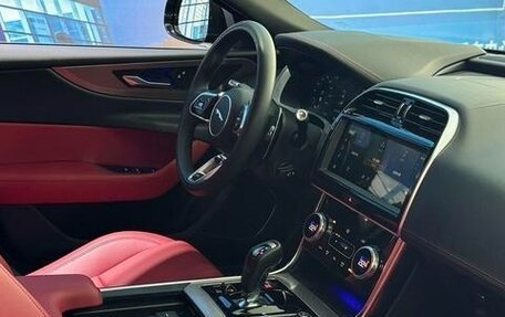 Jaguar XE I рестайлинг, 2022 год, 2 682 887 рублей, 12 фотография