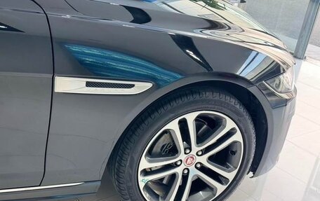 Jaguar XE I рестайлинг, 2022 год, 2 682 887 рублей, 8 фотография