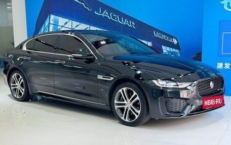 Jaguar XE I рестайлинг, 2022 год, 2 682 887 рублей, 2 фотография