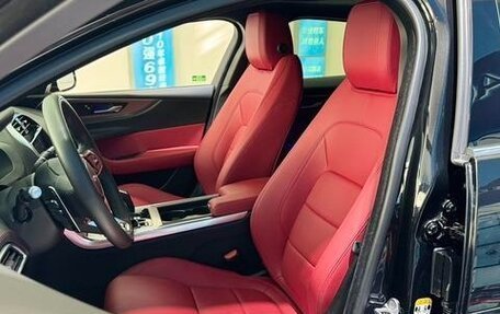 Jaguar XE I рестайлинг, 2022 год, 2 682 887 рублей, 18 фотография