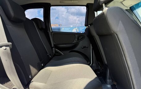 Chevrolet Niva I рестайлинг, 2018 год, 899 000 рублей, 4 фотография