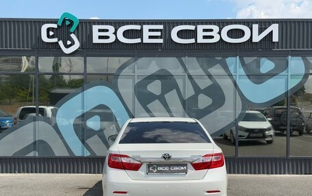 Toyota Camry, 2014 год, 1 950 000 рублей, 6 фотография