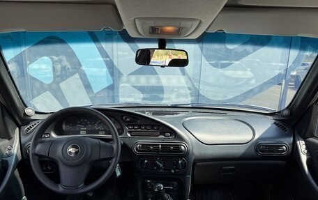 Chevrolet Niva I рестайлинг, 2018 год, 899 000 рублей, 2 фотография