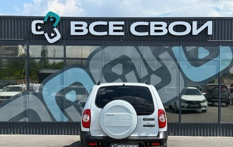 Chevrolet Niva I рестайлинг, 2018 год, 899 000 рублей, 6 фотография