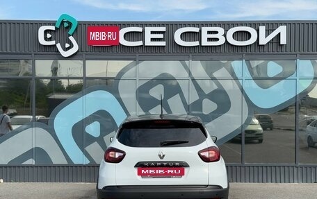 Renault Kaptur I рестайлинг, 2021 год, 1 450 000 рублей, 6 фотография