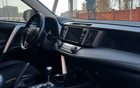 Toyota RAV4, 2017 год, 2 700 000 рублей, 22 фотография