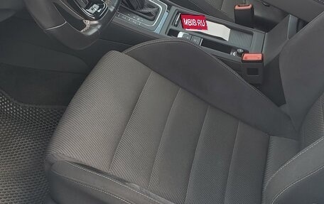 Volkswagen Golf R VII, 2019 год, 3 520 000 рублей, 5 фотография