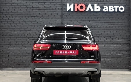 Audi Q7, 2015 год, 3 250 000 рублей, 5 фотография