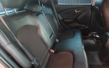 Hyundai ix35 I рестайлинг, 2014 год, 1 250 000 рублей, 5 фотография