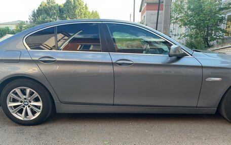 BMW 5 серия, 2012 год, 1 450 000 рублей, 7 фотография