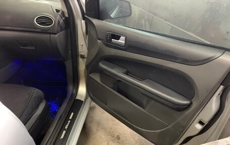 Ford Focus II рестайлинг, 2007 год, 550 000 рублей, 13 фотография