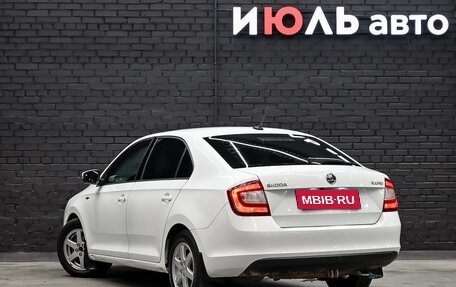 Skoda Rapid I, 2019 год, 1 250 000 рублей, 6 фотография