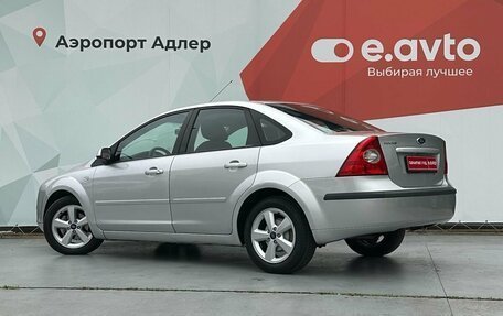 Ford Focus II рестайлинг, 2005 год, 650 000 рублей, 4 фотография