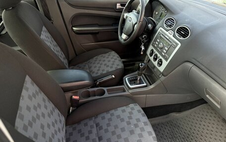 Ford Focus II рестайлинг, 2005 год, 650 000 рублей, 10 фотография