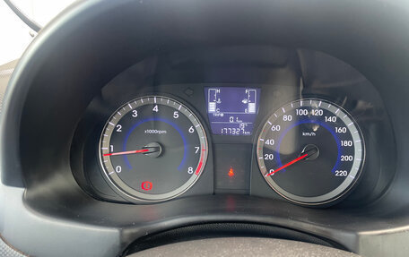 Hyundai Solaris II рестайлинг, 2014 год, 710 000 рублей, 19 фотография