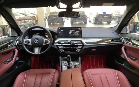 BMW 5 серия, 2021 год, 3 501 887 рублей, 7 фотография