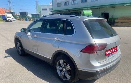 Volkswagen Tiguan II, 2018 год, 2 615 000 рублей, 4 фотография