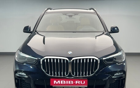 BMW X5, 2019 год, 6 830 000 рублей, 2 фотография