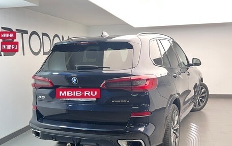 BMW X5, 2019 год, 6 830 000 рублей, 4 фотография