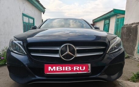 Mercedes-Benz C-Класс, 2016 год, 2 250 000 рублей, 10 фотография