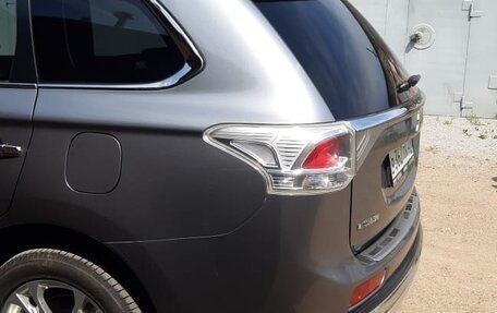 Mitsubishi Outlander III рестайлинг 3, 2012 год, 1 480 000 рублей, 6 фотография