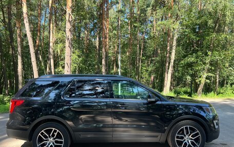 Ford Explorer VI, 2017 год, 2 100 000 рублей, 21 фотография