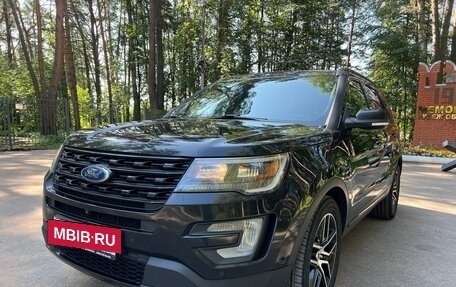 Ford Explorer VI, 2017 год, 2 100 000 рублей, 26 фотография