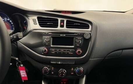 KIA cee'd III, 2012 год, 945 000 рублей, 17 фотография