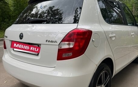 Skoda Fabia II, 2013 год, 1 080 000 рублей, 10 фотография