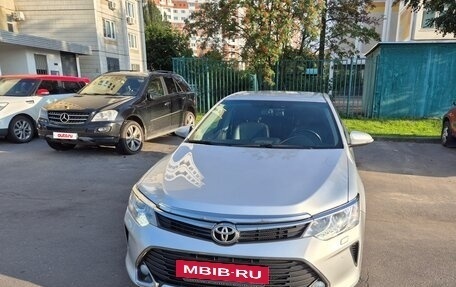 Toyota Camry, 2015 год, 2 099 000 рублей, 7 фотография