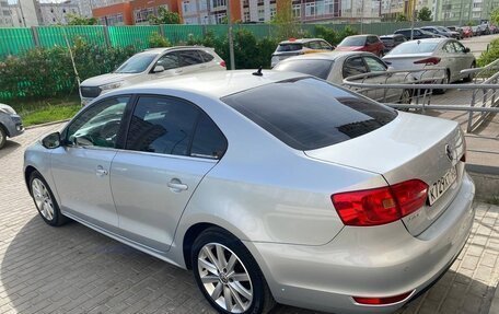 Volkswagen Jetta VI, 2012 год, 970 000 рублей, 6 фотография