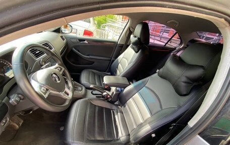 Volkswagen Jetta VI, 2012 год, 970 000 рублей, 12 фотография