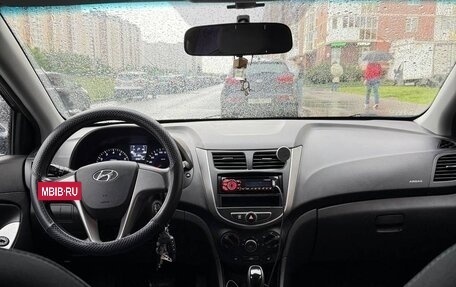 Hyundai Solaris II рестайлинг, 2014 год, 1 000 000 рублей, 5 фотография