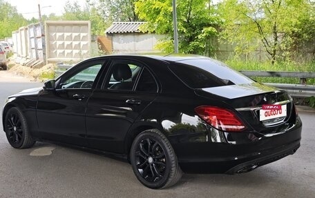 Mercedes-Benz C-Класс, 2017 год, 1 750 000 рублей, 6 фотография