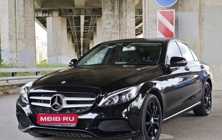 Mercedes-Benz C-Класс, 2017 год, 1 750 000 рублей, 3 фотография