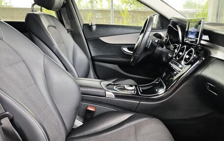 Mercedes-Benz C-Класс, 2017 год, 1 750 000 рублей, 19 фотография