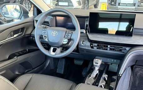 Toyota Camry, 2024 год, 3 990 000 рублей, 8 фотография