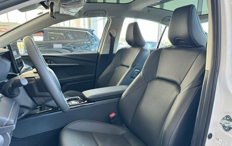 Toyota Camry, 2024 год, 3 990 000 рублей, 6 фотография