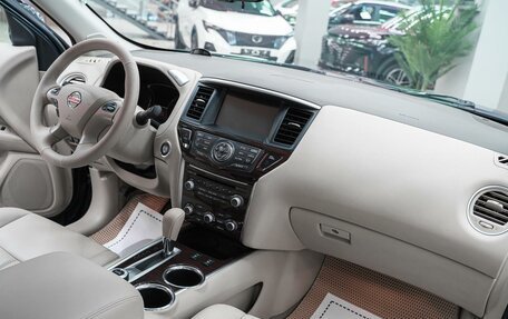 Nissan Pathfinder, 2015 год, 1 499 000 рублей, 12 фотография
