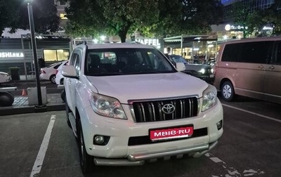 Toyota Land Cruiser Prado 150 рестайлинг 2, 2011 год, 3 000 000 рублей, 1 фотография