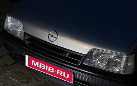 Opel Kadett E рестайлинг, 1988 год, 150 000 рублей, 1 фотография