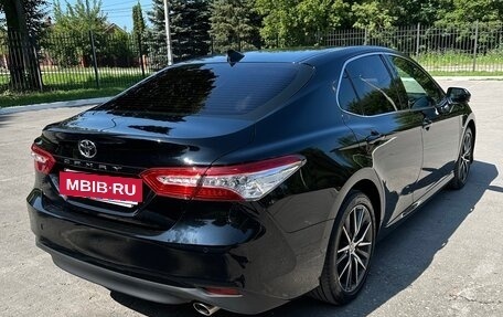 Toyota Camry, 2021 год, 4 100 000 рублей, 3 фотография