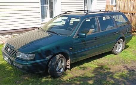 Volkswagen Passat B4, 1995 год, 250 000 рублей, 2 фотография