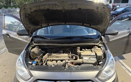 Hyundai Solaris II рестайлинг, 2014 год, 800 000 рублей, 6 фотография